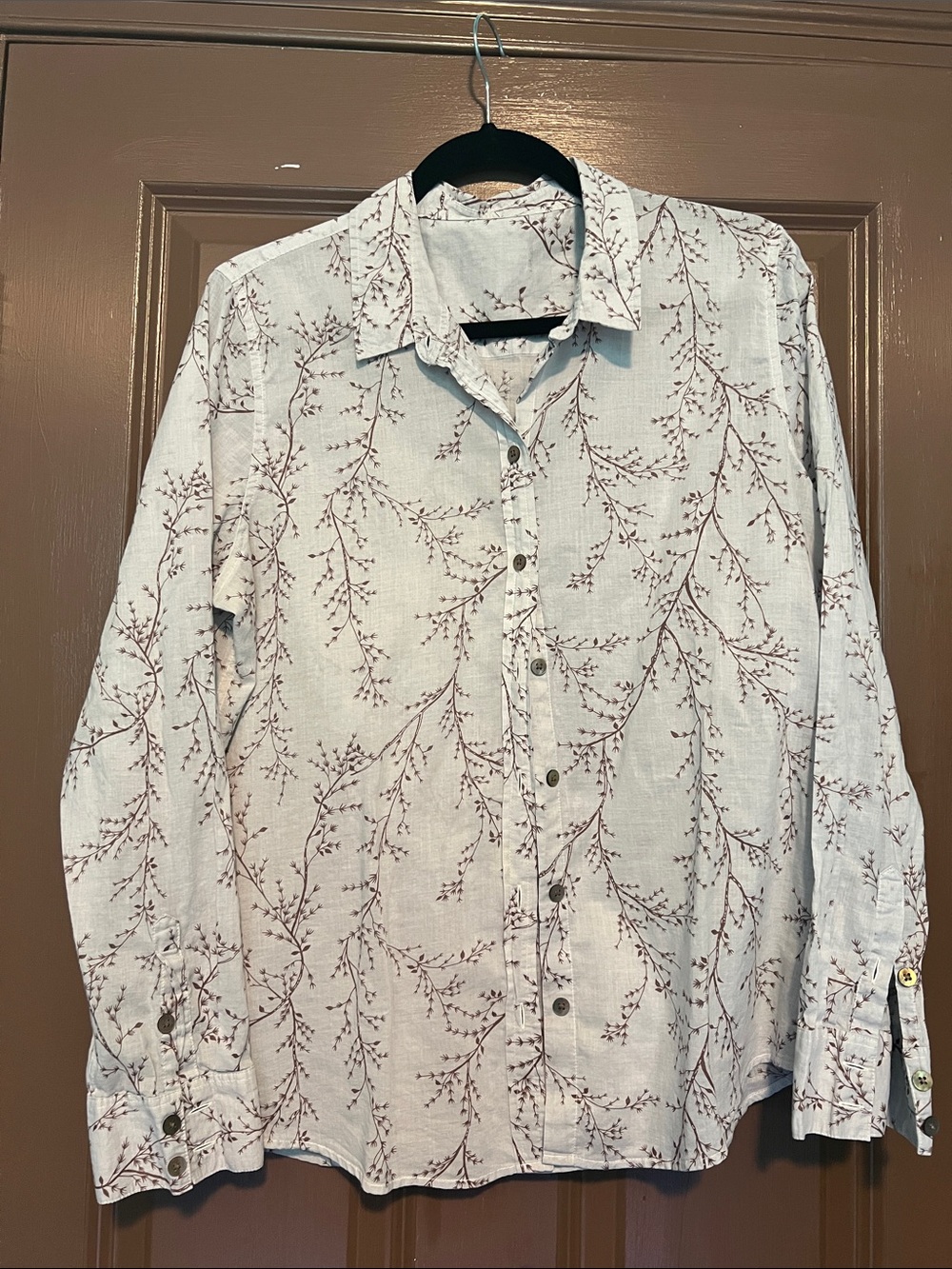 Orvis Light Gray Floral Branch Button-Up Shirt L